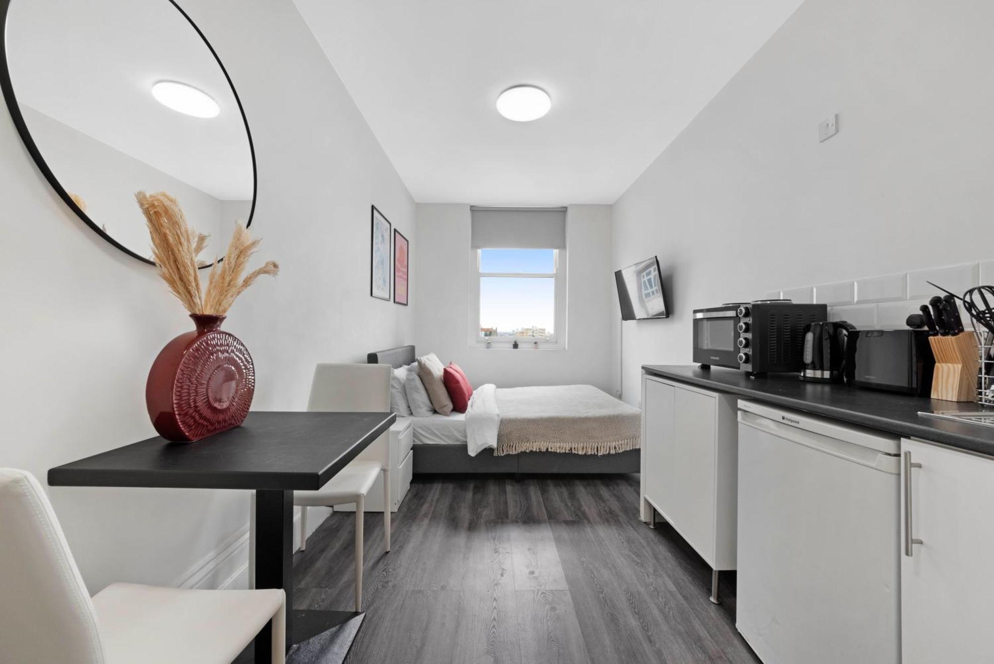Archway Station Studios London Room photo